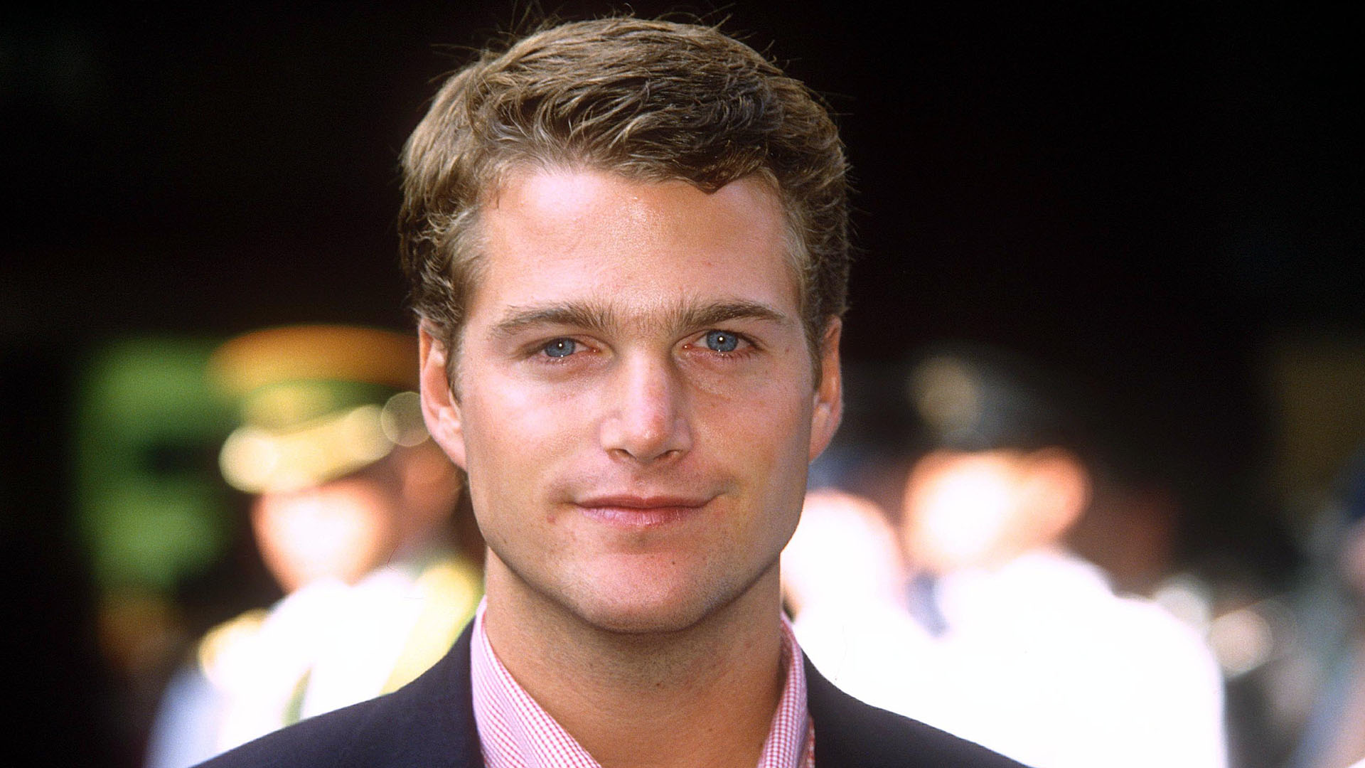Los 10 actores más guapos de los 90 en Hollywood