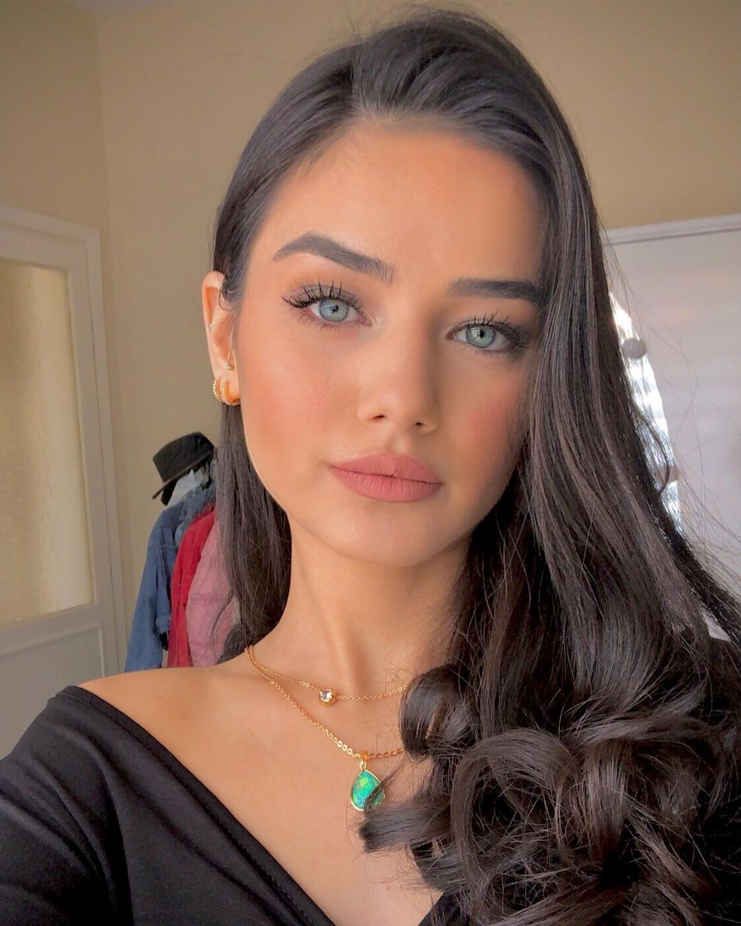 Mujeres jóvenes más hermosas del mundo