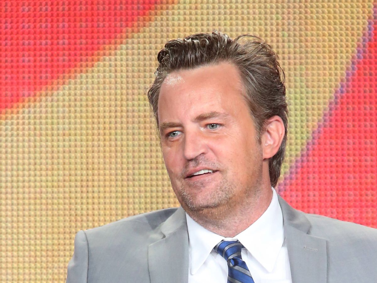 Las 10 mejores películas y series de Matthew Perry según UachateC (Que no son Friends)